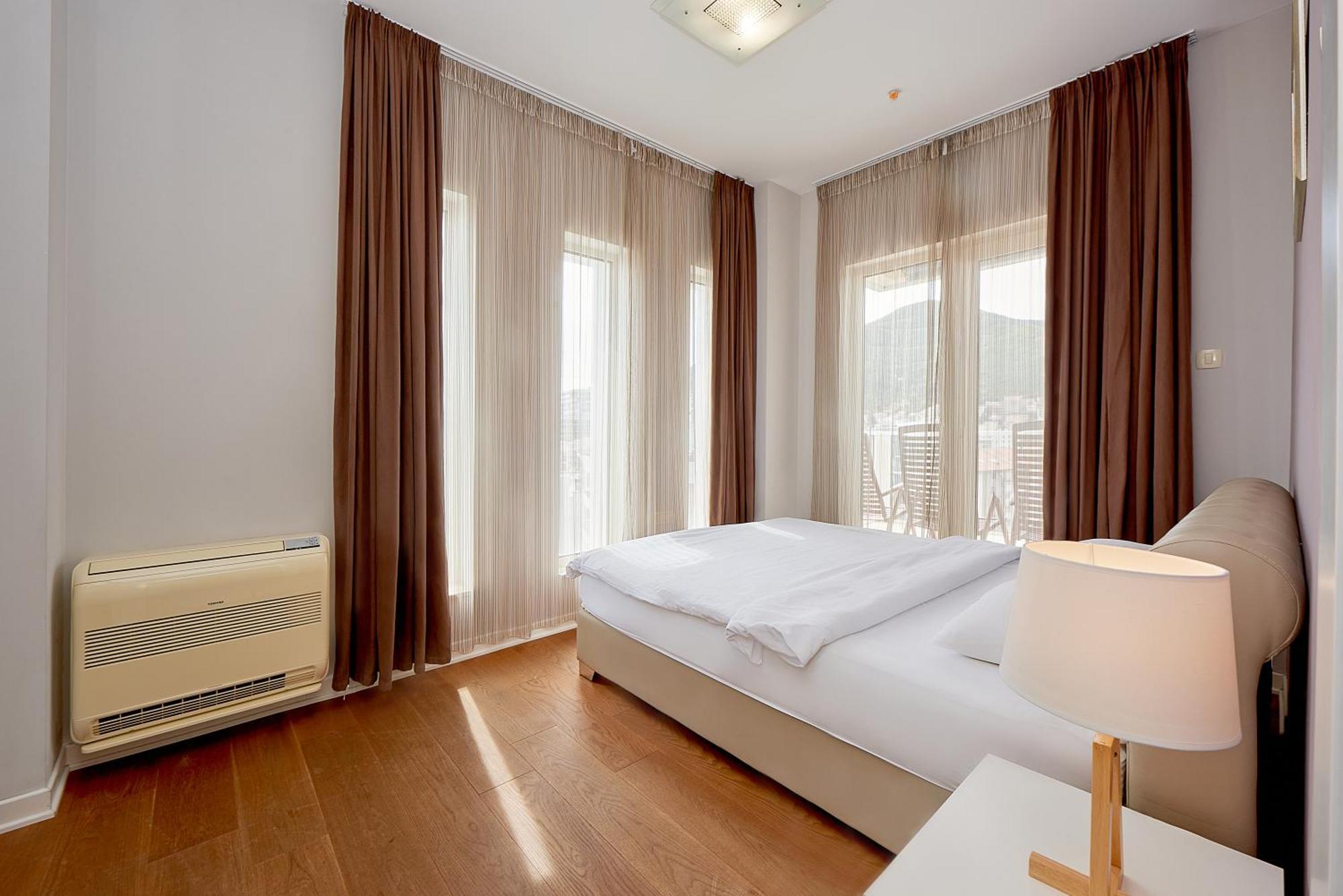 Lux Sunrior Apartament Budva