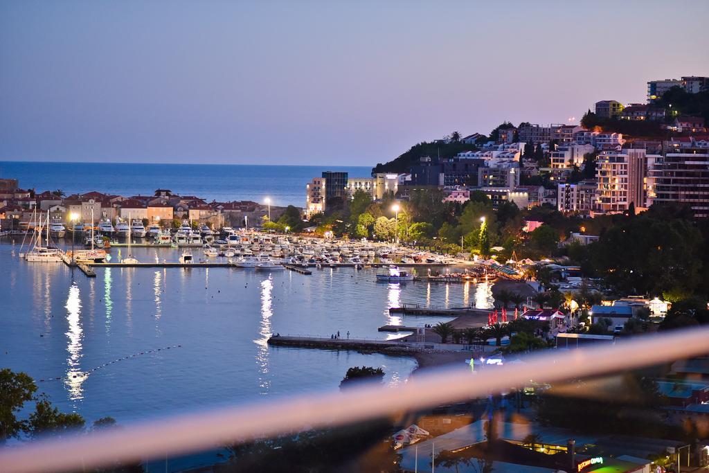 Lux Sunrior Budva